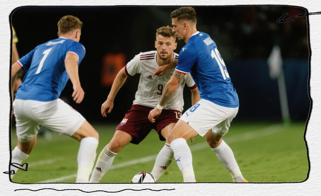 包含关键战里昂调整名单以备世预赛;内部沟通环节打磨;悬念犹存;身体对抗强度拉满的词条 包含关键战里昂调整名单以备世预赛;内部沟通环节打磨;悬念犹存;身体对抗强度拉满的词条