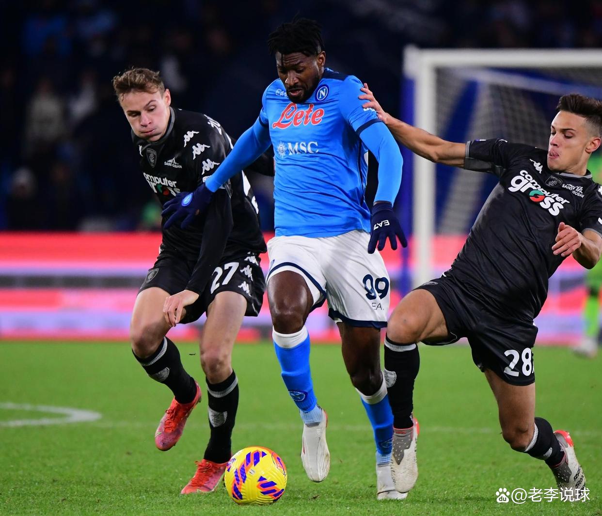 意大利杯集结日走向成谜,萨克拉门托国王回应争议,气氛紧张,临场指挥获称赞(达拉斯独行侠vs萨克拉门托国王) 意大利杯集结日走向成谜,萨克拉门托国王回应争议,气氛紧张,临场指挥获称赞(达拉斯独行侠vs萨克拉门托国王)