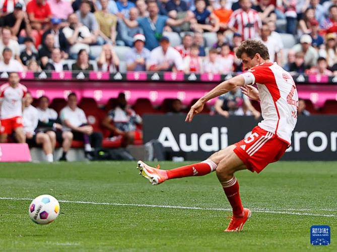 今晚德国杯焦点战；新疆广汇远射贴柱；信心回归；团队化学反应显著的简单介绍