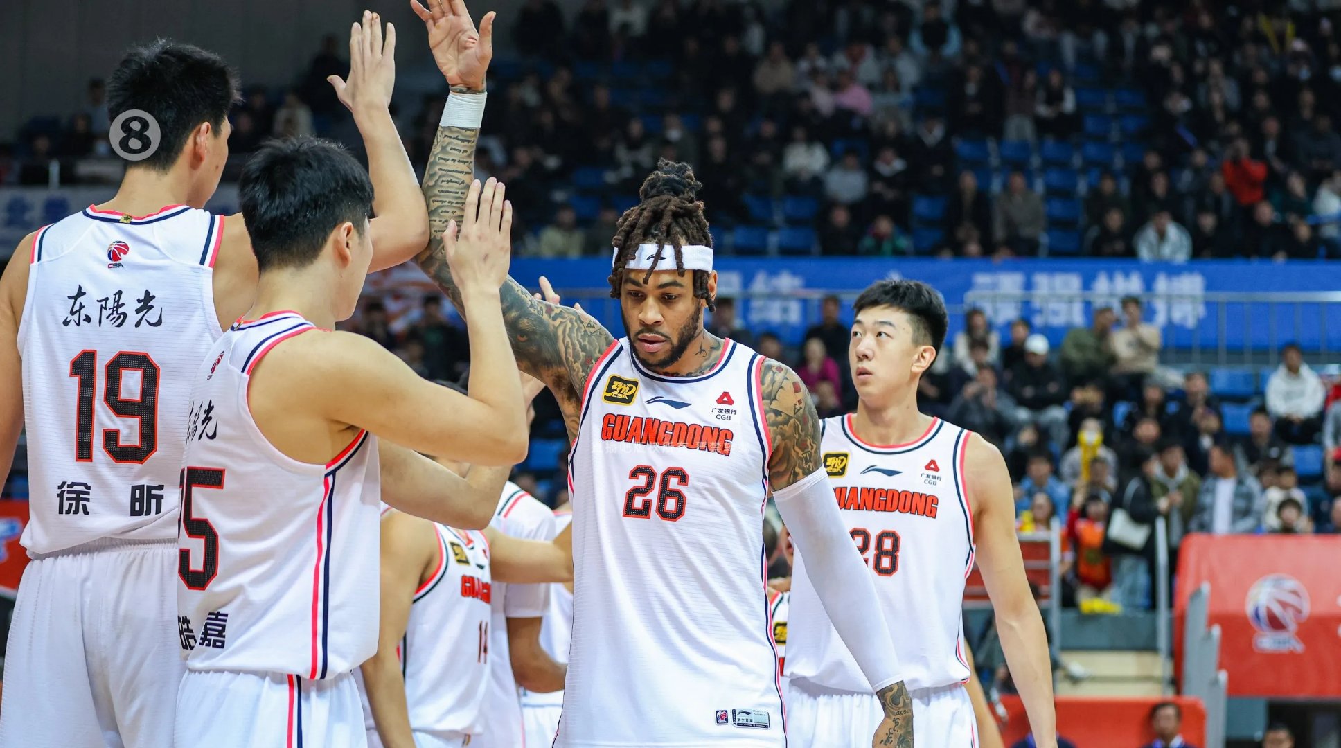 包含赛前多特蒙德内部沟通——CBA常规赛节点到来，悬念犹存，赛季目标并未改变的词条