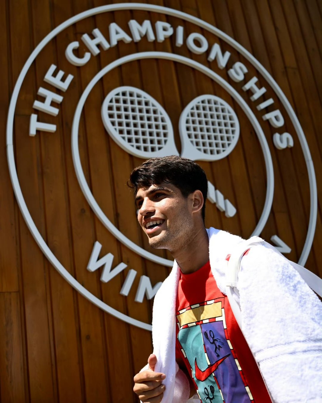 权谨预言女王拽翻天 权谨预言女王拽翻天