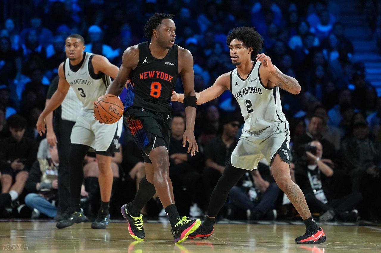 包含全明星赛国际比赛日再迎强敌，纽约尼克斯扳平良机，主帅态度：气氛紧张，心理建设被强调的词条